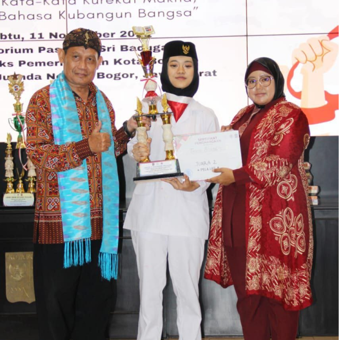 Juara 2 Puisi Tingkat Nasional - Al Amanah Cileunyi