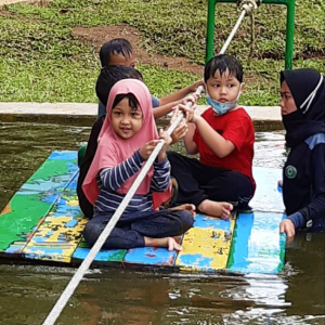 aktivitas outdoor - yayasan al amanah